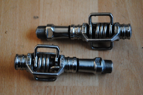 Crankbrothers egg beater - crankbrothers,